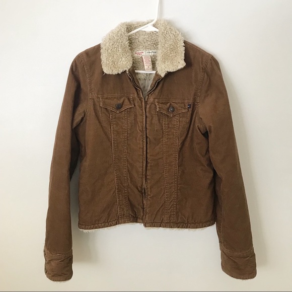 Abercrombie & Fitch Jackets & Blazers - Abercrombie & Fitch Brown Sherpa Corduroy Jacket M
